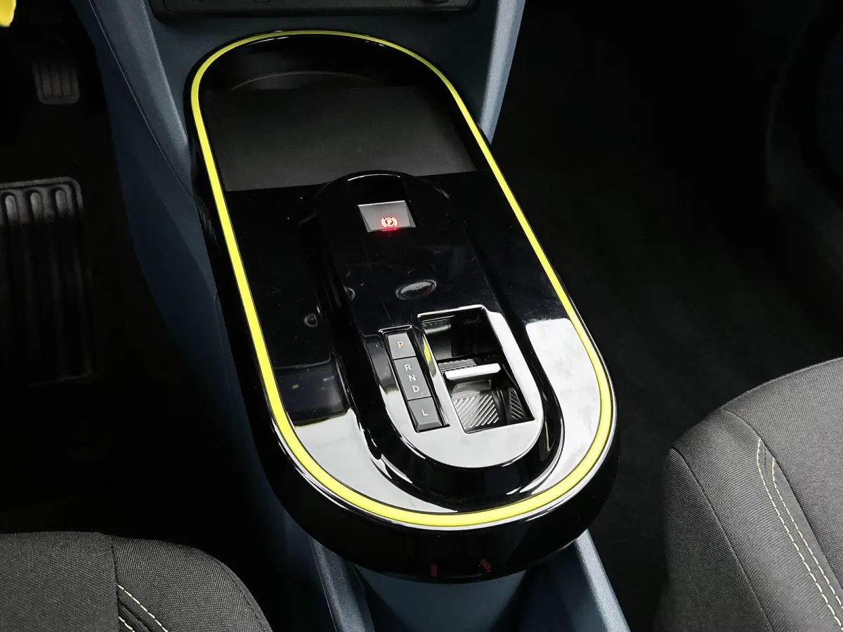 1.2 Hybrid ICON | 2+6 Jaar garantie | Voorraad voordeel | Direct rijden |