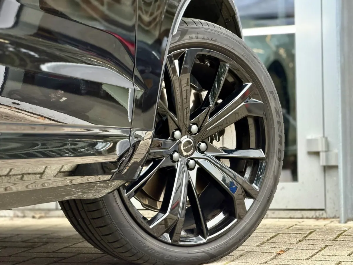 2.0 T8 455 PK Plug-in hybrid AWD Ultra Black Ed. |Pano|H/K|Leer|Massage|Ventilatie|