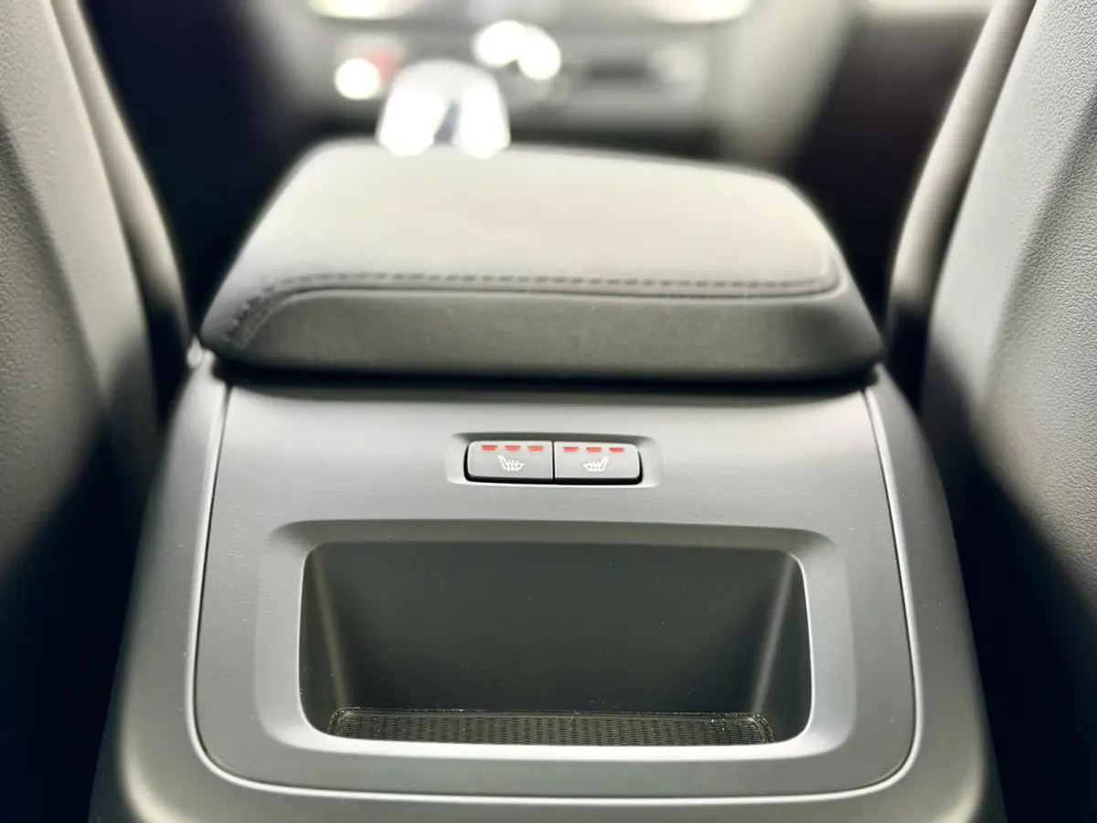2.0 T8 455 PK Plug-in hybrid AWD Ultra Black Ed. |Pano|H/K|Leer|Massage|Ventilatie|