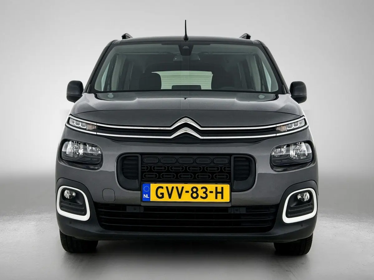 1.2 130pk Shine Automaat | Trekhaak | Apple Carplay/Android Auto | Camera | Dodehoekdetectie | Parkeersensoren Voor + Achter | Cruise Control | Climate Control |