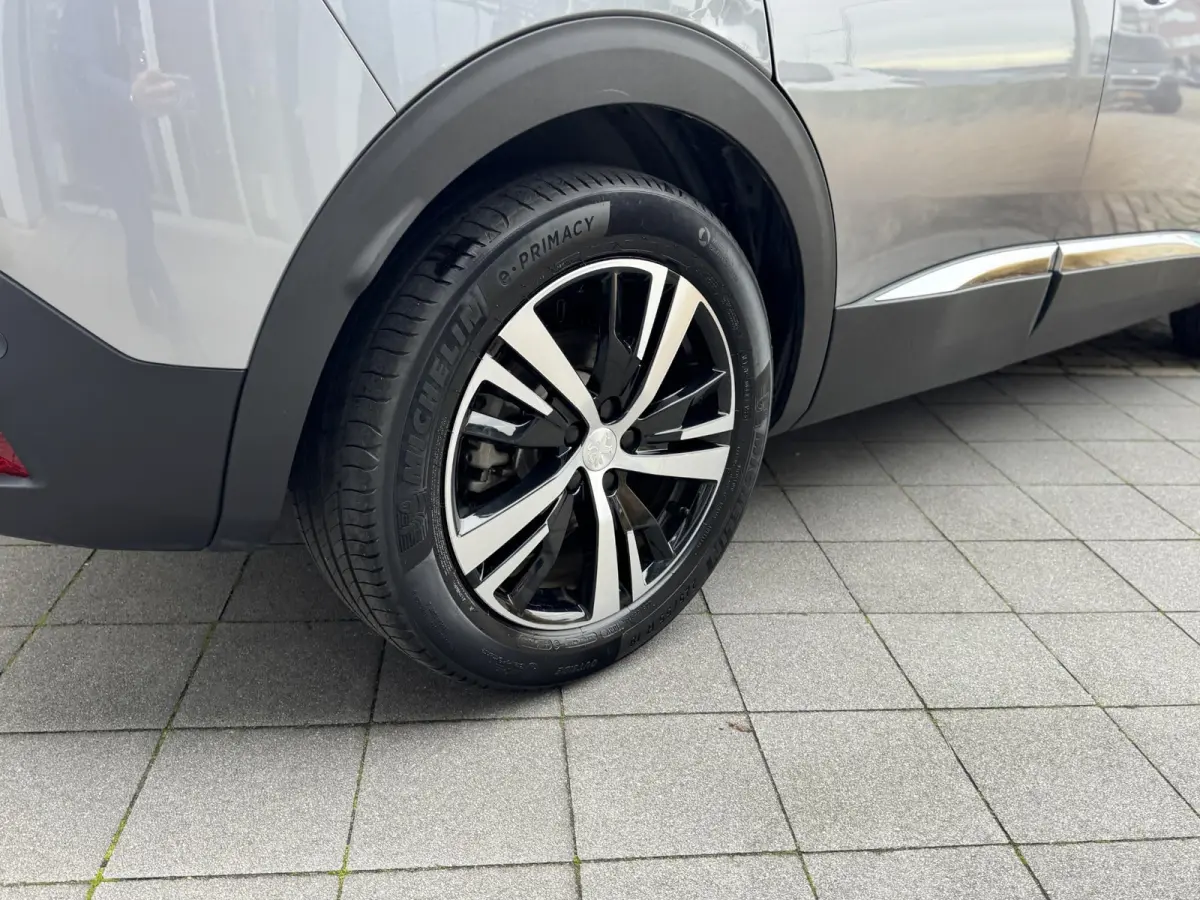 1.6 HYbrid4 300 GT | Panoramisch schuifdak | Camera | Hill Assist | Lage KM stand | Apple Carplay/Android Auto