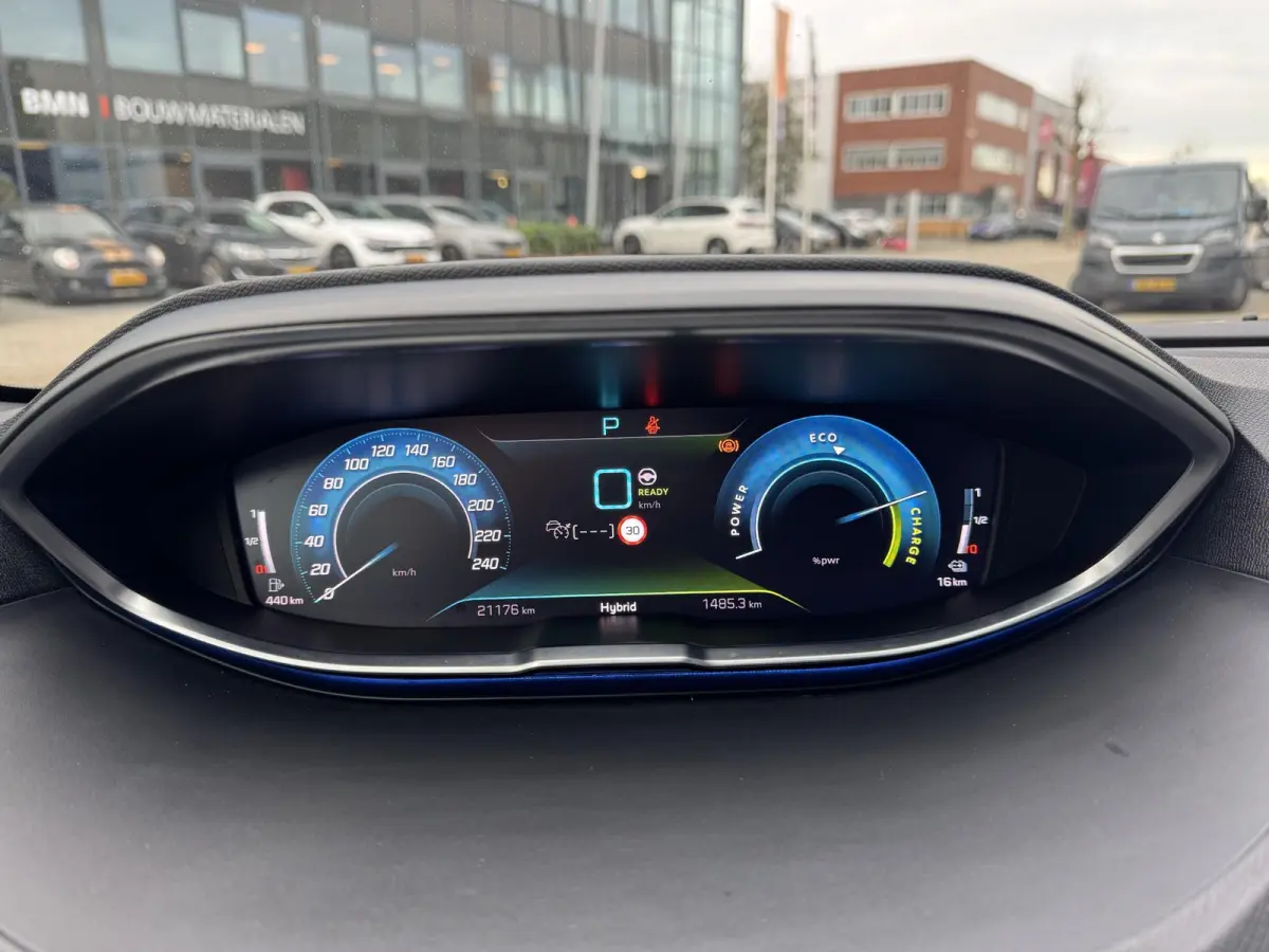 1.6 HYbrid4 300 GT | Panoramisch schuifdak | Camera | Hill Assist | Lage KM stand | Apple Carplay/Android Auto