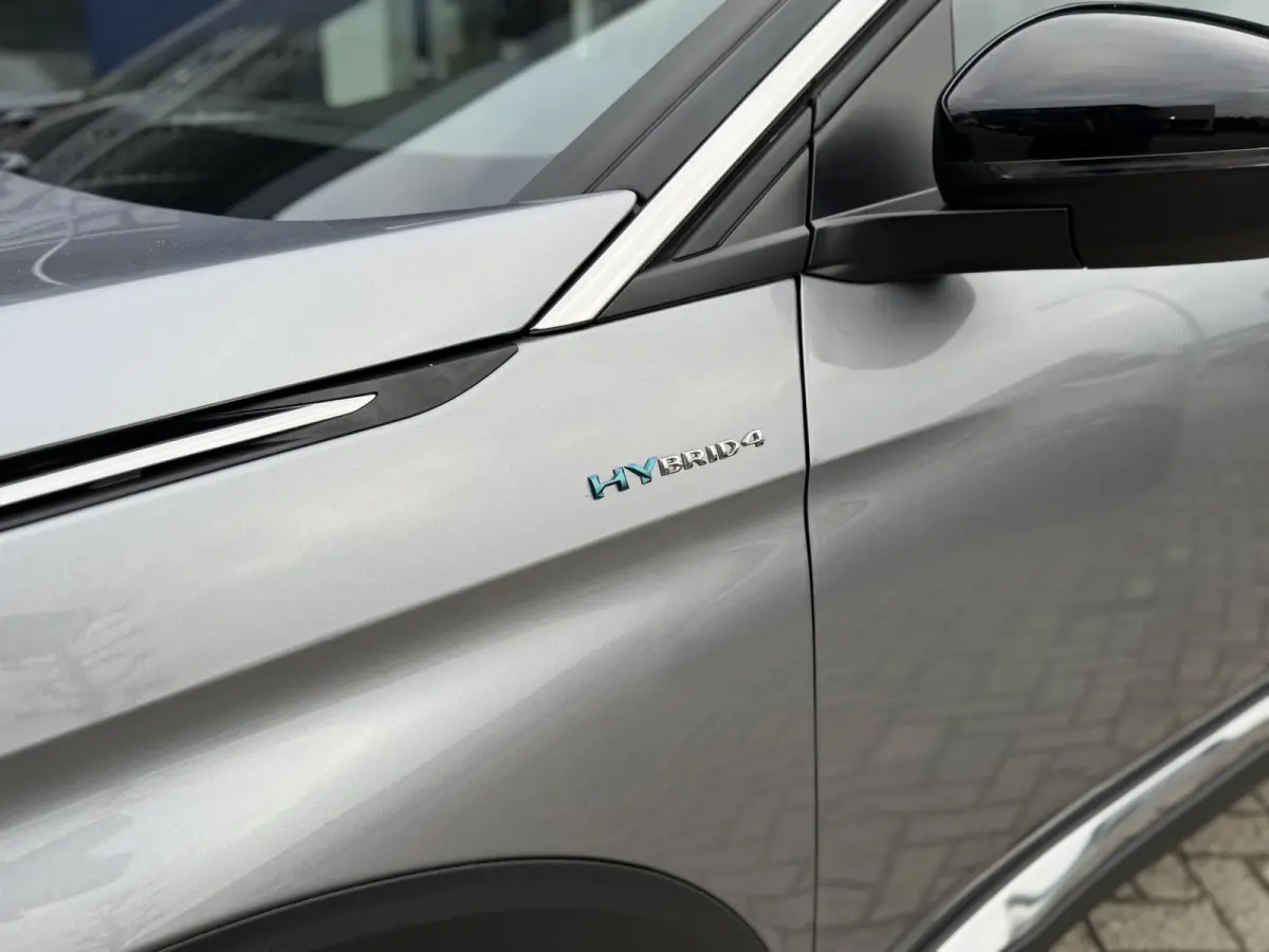 1.6 HYbrid4 300 GT | Panoramisch schuifdak | Camera | Hill Assist | Lage KM stand | Apple Carplay/Android Auto