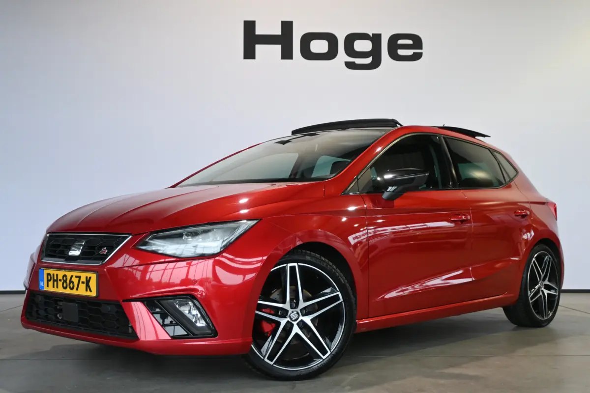 1.0 TSI FR Business Intense Clima Adaptieve cruise Panoramadak Sfeerverlichting 1e Eigenaar Inruil mogelijk