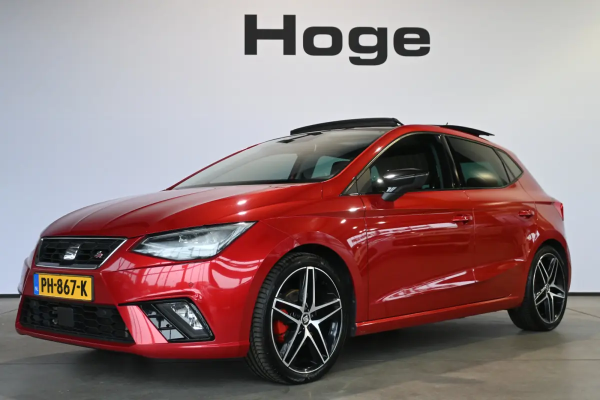 1.0 TSI FR Business Intense Clima Adaptieve cruise Panoramadak Sfeerverlichting 1e Eigenaar Inruil mogelijk