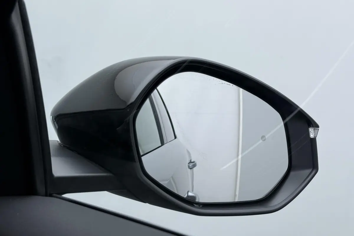 1.2 e-Hybrid Summit