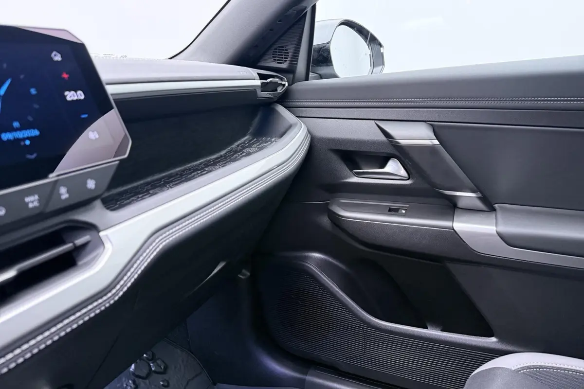 1.2 e-Hybrid Summit