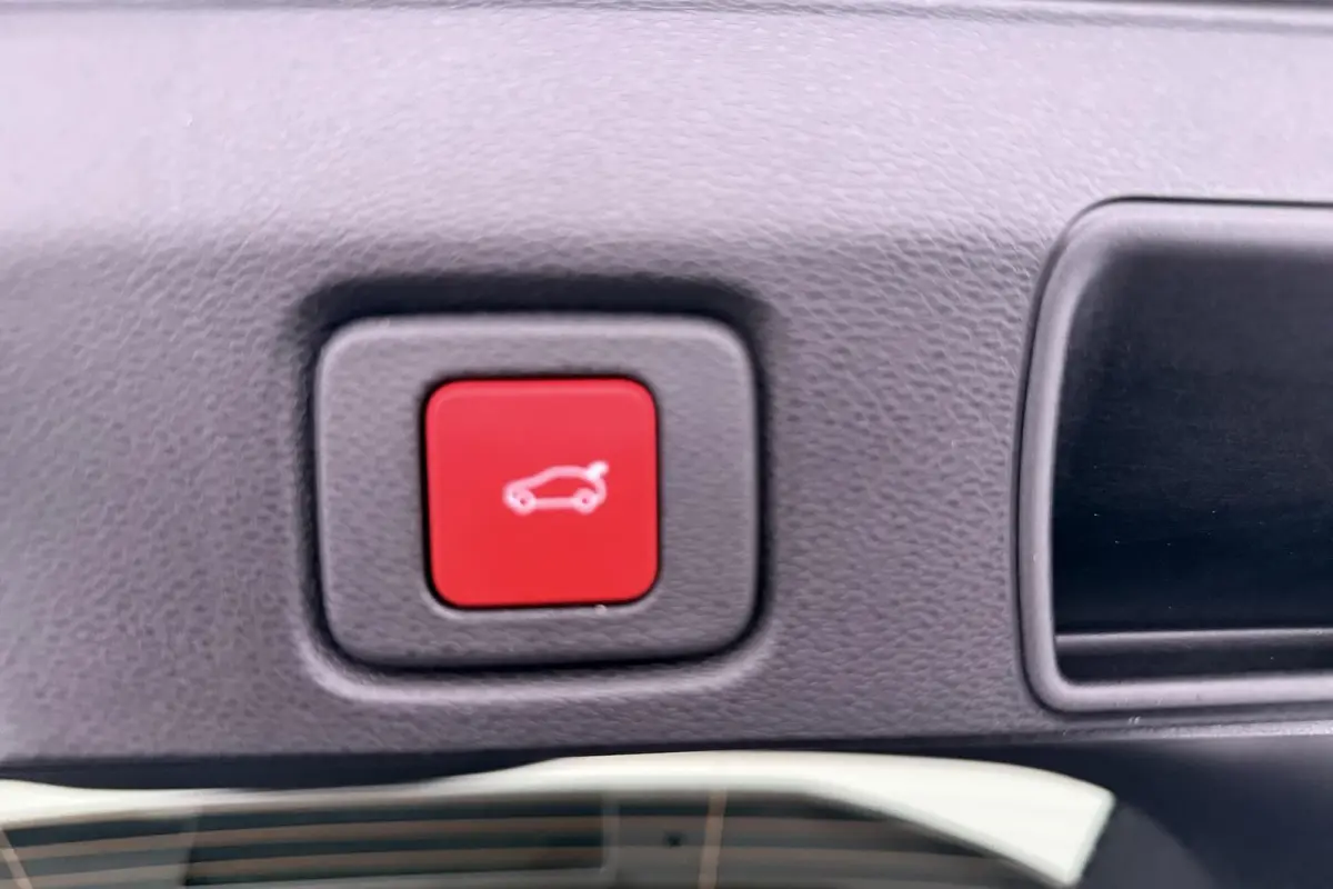 1.2 e-Hybrid Summit