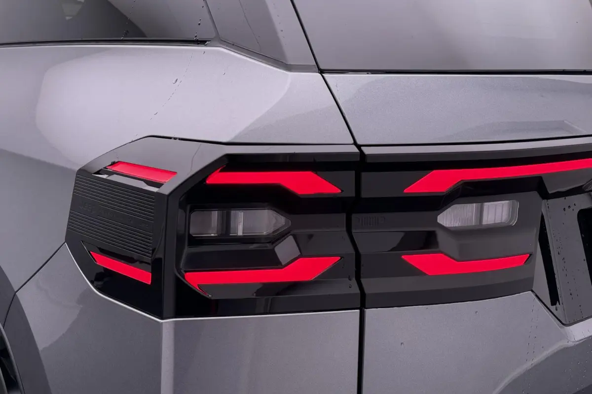 1.2 e-Hybrid Summit
