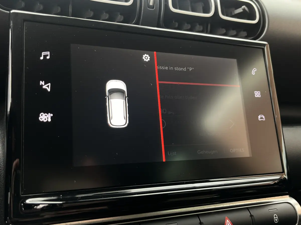PureTech 130 EAT6 Automaat Plus | Carplay/Android Auto | Parkeersensoren achter | Climate Control | Cruise Control |