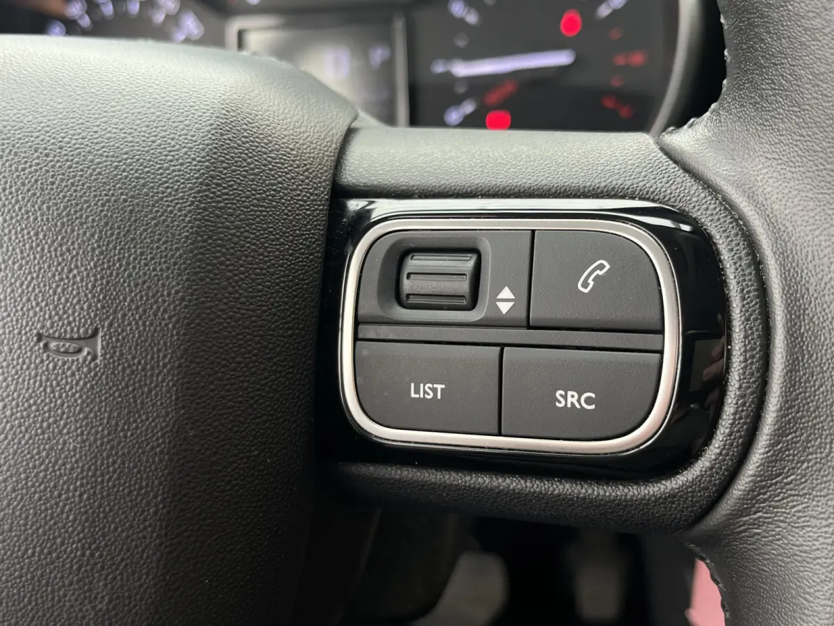 PureTech 130 EAT6 Automaat Plus | Carplay/Android Auto | Parkeersensoren achter | Climate Control | Cruise Control |