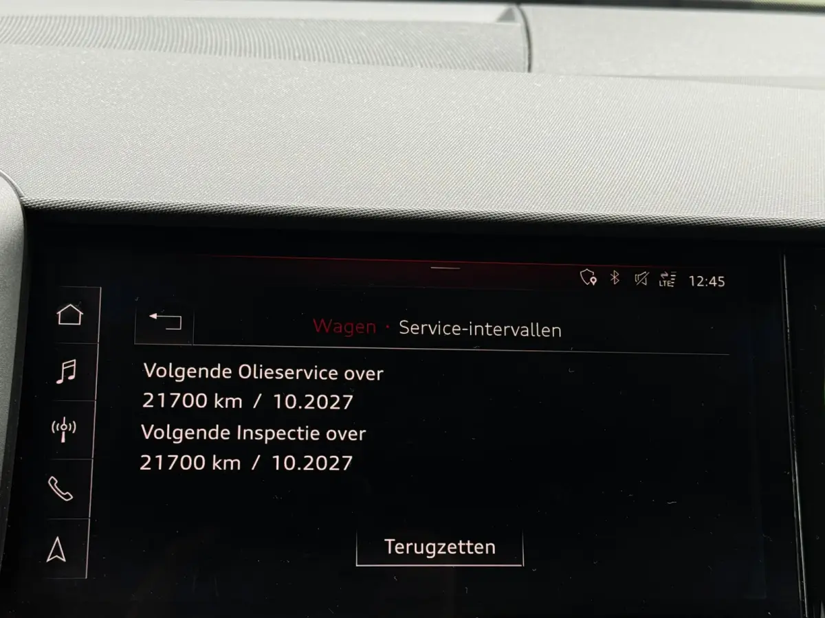 25 TFSI 96PK EPIC Camera Apple-Carplay
