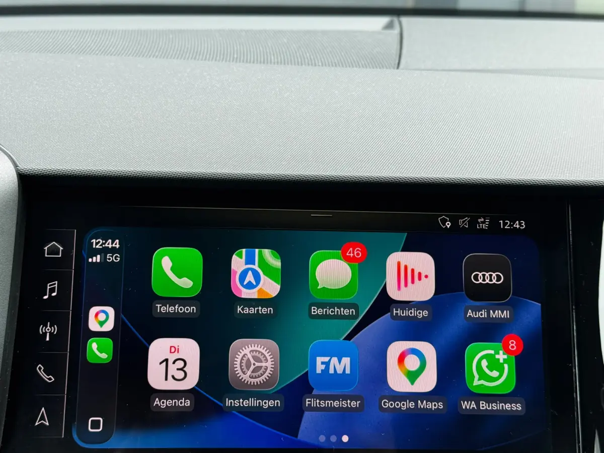 25 TFSI 96PK EPIC Camera Apple-Carplay