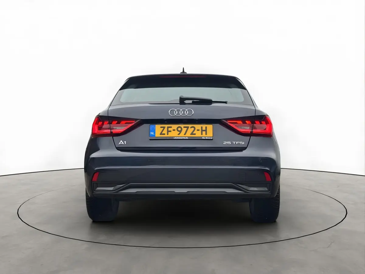 25 TFSI 96PK EPIC Camera Apple-Carplay