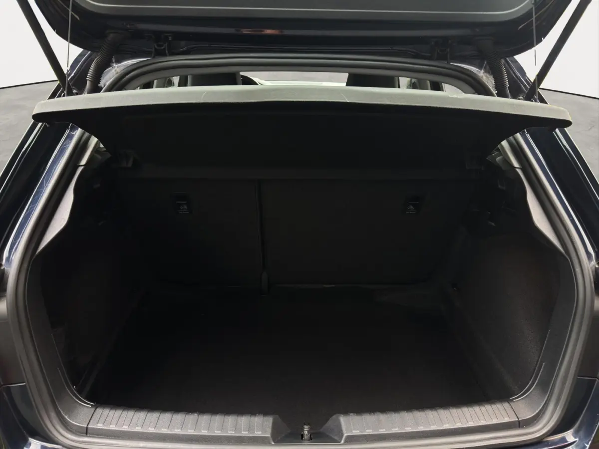 25 TFSI 96PK EPIC Camera Apple-Carplay