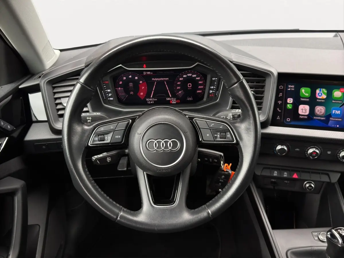 25 TFSI 96PK EPIC Camera Apple-Carplay