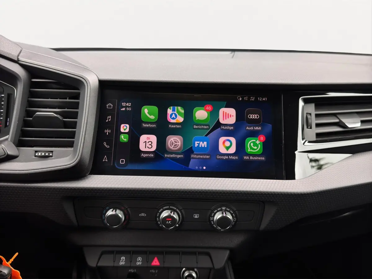 25 TFSI 96PK EPIC Camera Apple-Carplay