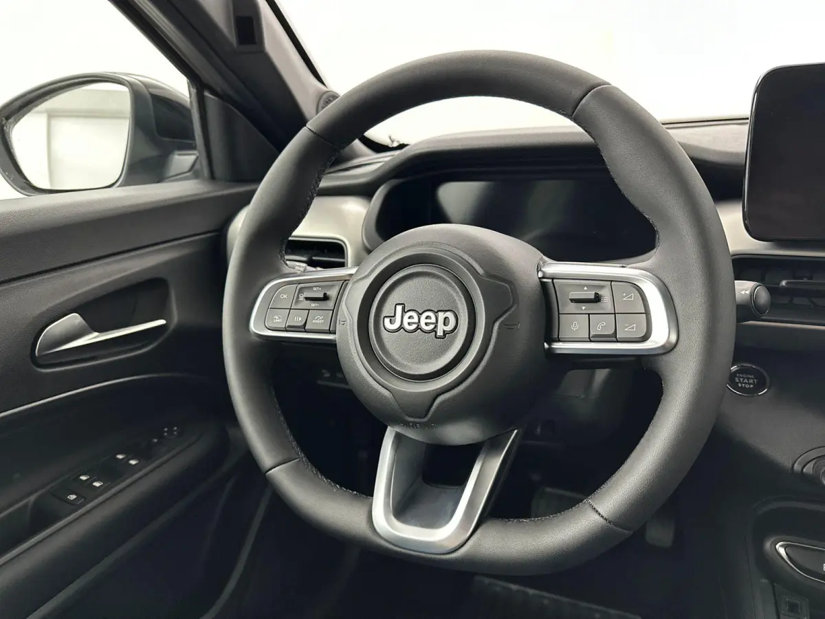 1.2 e-Hybrid Black Edition | VOORRAADVOORDEEL | Camera | Sensoren V+A | Elektrische Kofferklep | JBL | Stoelverwarming | Navi | Cruise Control Adaptief | 2+6 JAAR GARANTIE
