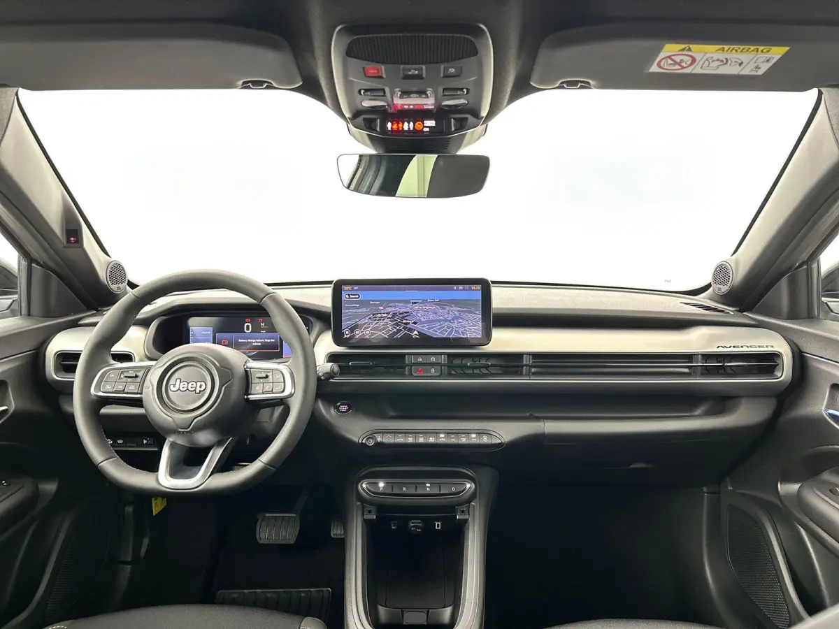 1.2 e-Hybrid Black Edition | VOORRAADVOORDEEL | Camera | Sensoren V+A | Elektrische Kofferklep | JBL | Stoelverwarming | Navi | Cruise Control Adaptief | 2+6 JAAR GARANTIE