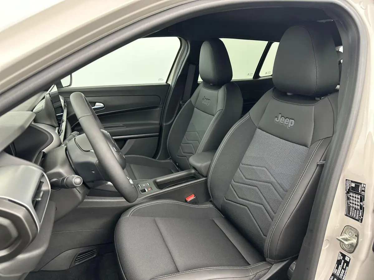 1.2 e-Hybrid Black Edition | VOORRAADVOORDEEL | Camera | Sensoren V+A | Elektrische Kofferklep | JBL | Stoelverwarming | Navi | Cruise Control Adaptief | 2+6 JAAR GARANTIE