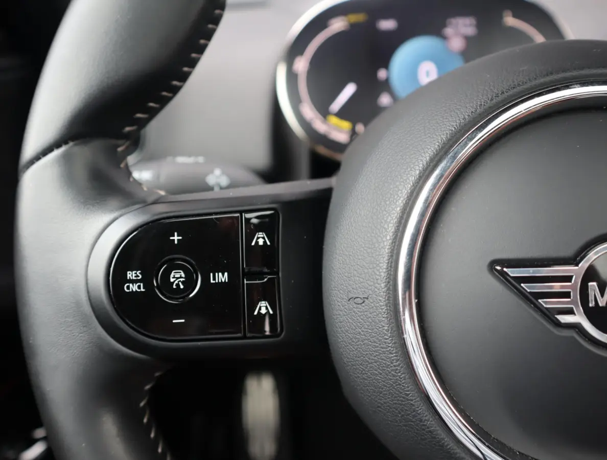1.5 Cooper ALL4 Chili | Pano | HUD | Camera | Leder | Memory Seats | Harman/Kardon