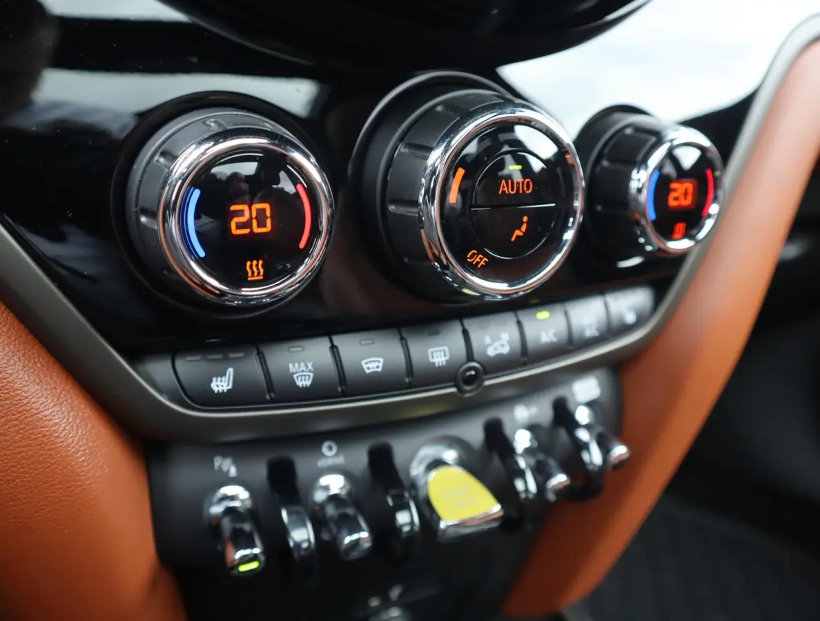 1.5 Cooper ALL4 Chili | Pano | HUD | Camera | Leder | Memory Seats | Harman/Kardon