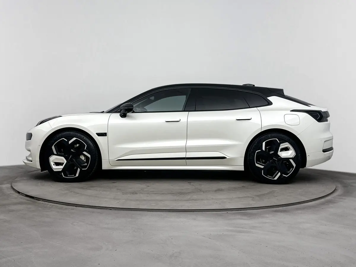 AWD Performance 100 kWh 544PK | Panoramadak | Head-Up Display | 22 kW Lader