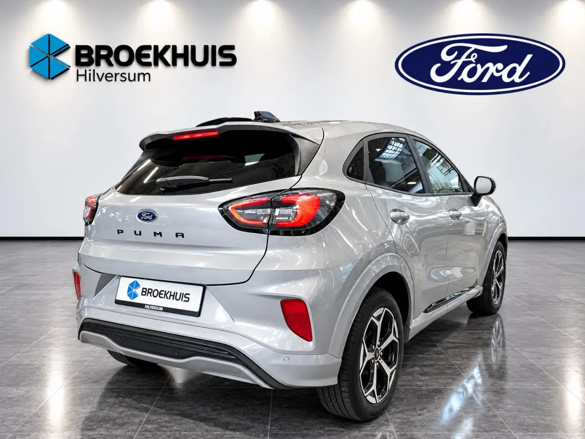 ST-Line X Automaat 155pk | Adaptive Cruise | B&O Audio | Dodehoek Detectie | Winterpack| Matrix Led