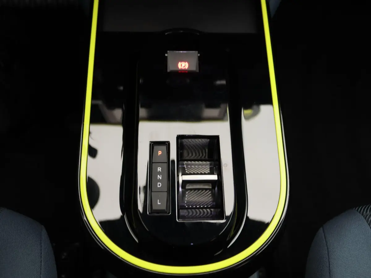 1.2 Hybrid ICON | Voorraad Aktie Voordeel | 2 + 6 Jaar Speciale garantie