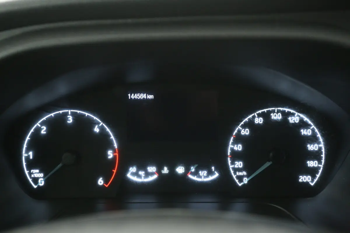 2.0 TDCI L2H2 | Airco | Camera | Cruise | 3 Zits | Carplay | Parkeersens. | Treeplank