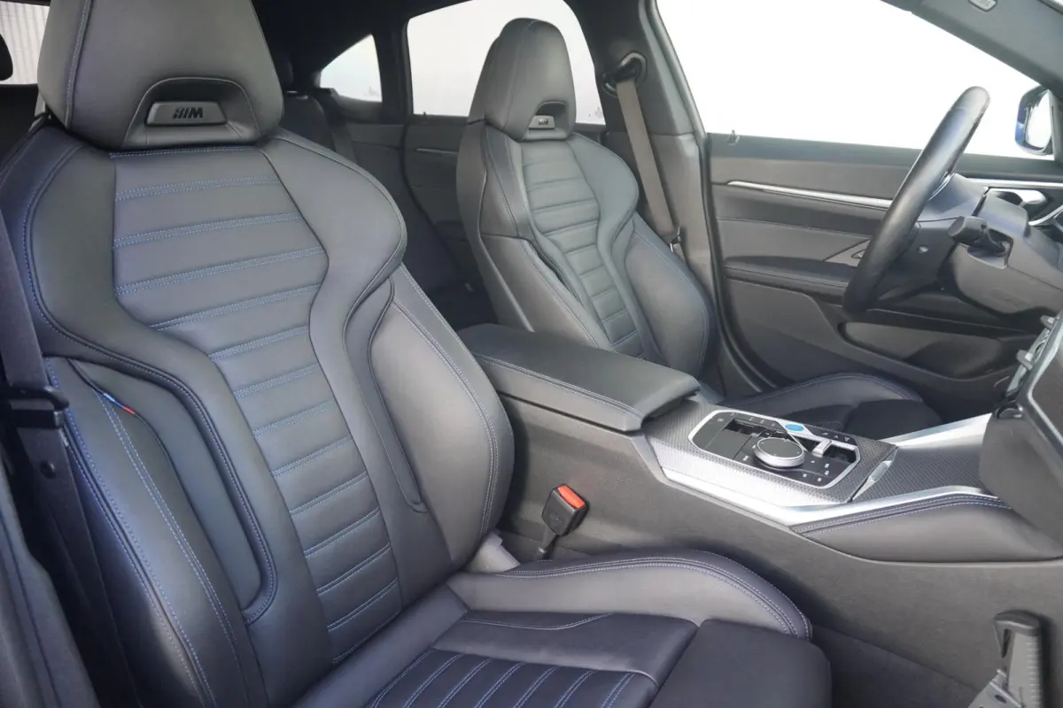 M50 | Schuif-/kanteldak | Harman Kardon | Laserlight | Stuurwielrand verwarmd | M Sportstoelen voor