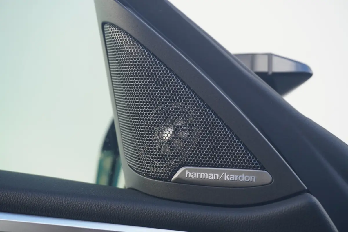 M50 | Schuif-/kanteldak | Harman Kardon | Laserlight | Stuurwielrand verwarmd | M Sportstoelen voor
