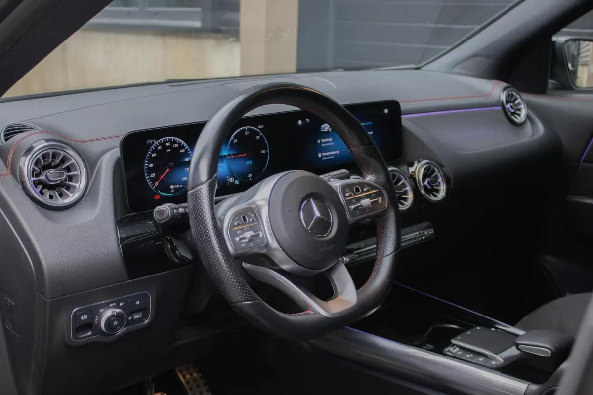 250 Business Solution AMG 67 kWh | CAMERA | BTW-AUTO | CARPLAY | SFEERVERLICHTING