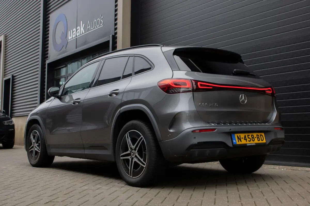 250 Business Solution AMG 67 kWh | CAMERA | BTW-AUTO | CARPLAY | SFEERVERLICHTING