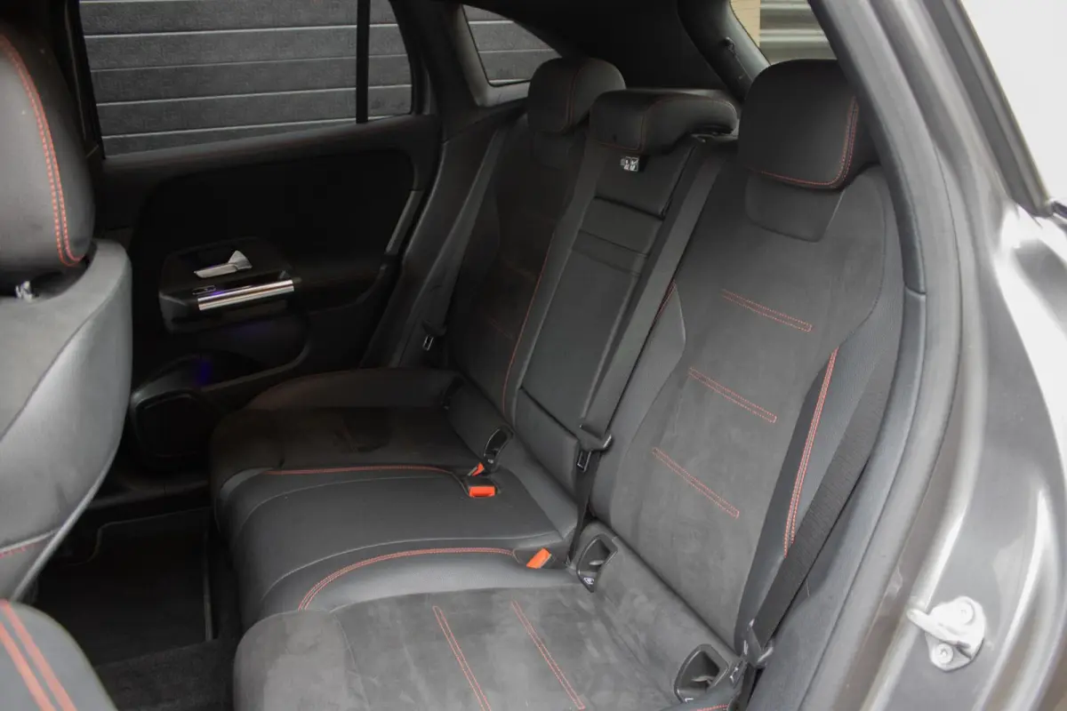 250 Business Solution AMG 67 kWh | CAMERA | BTW-AUTO | CARPLAY | SFEERVERLICHTING