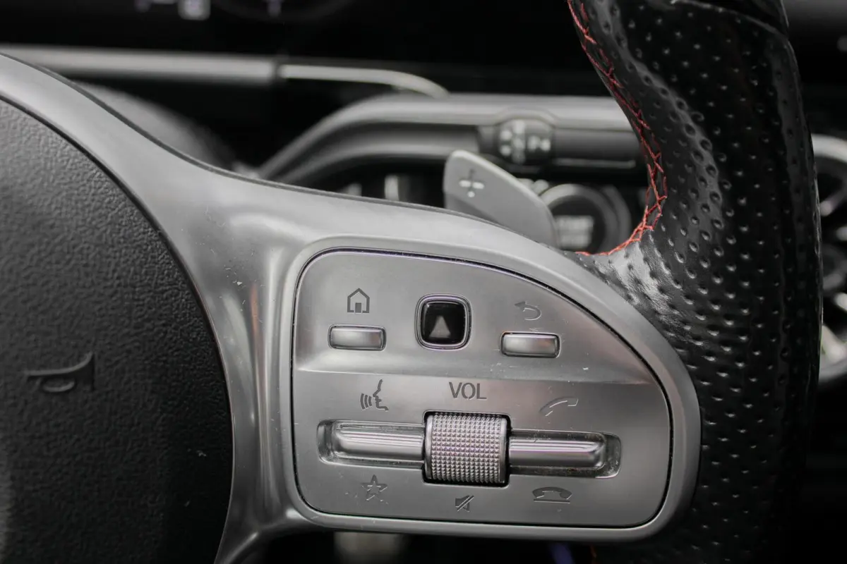 250 Business Solution AMG 67 kWh | CAMERA | BTW-AUTO | CARPLAY | SFEERVERLICHTING