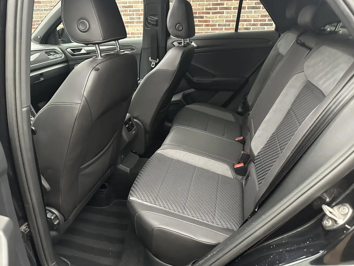 1.5 TSI Sport R-line| Pano | Beats