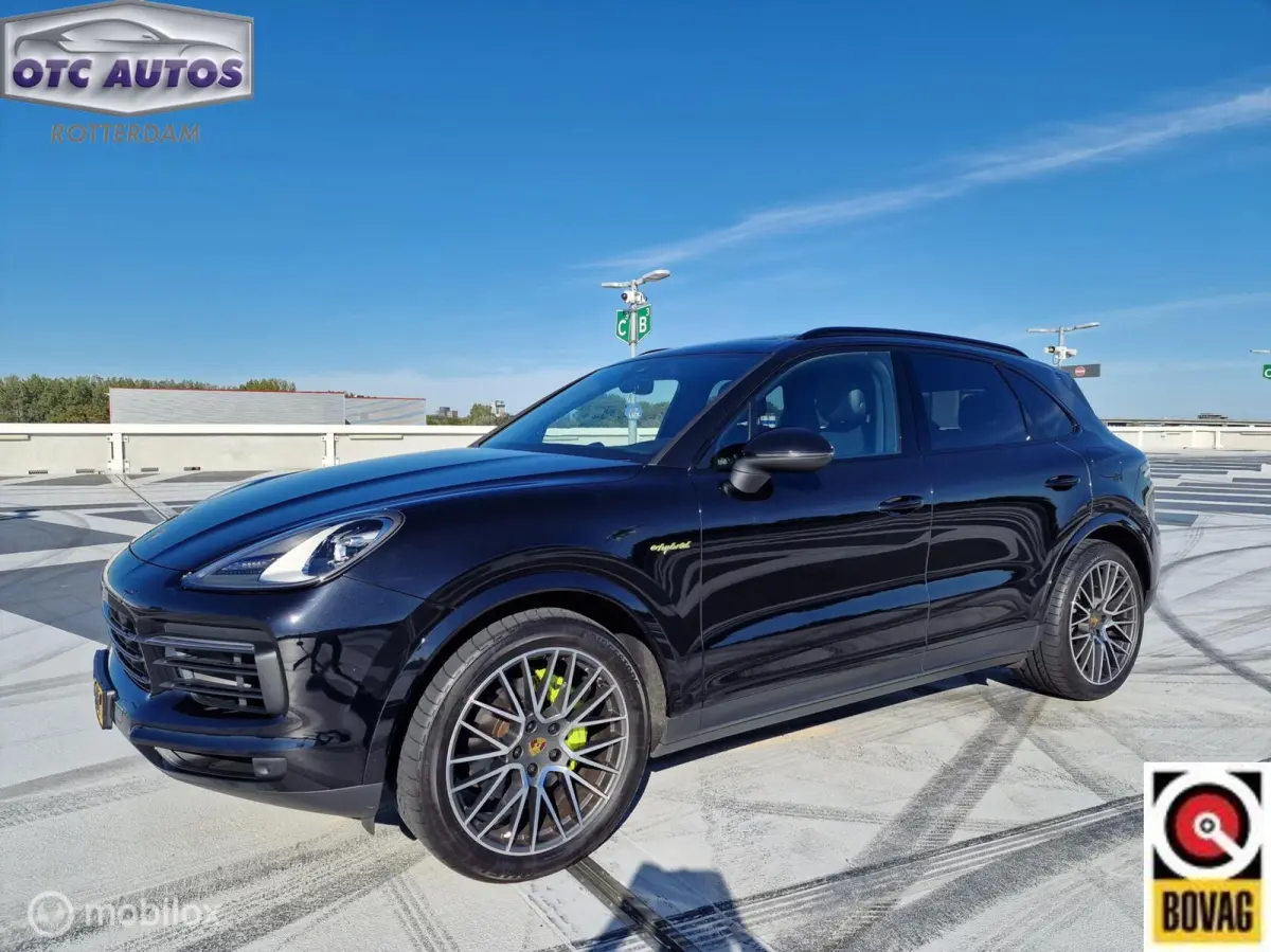 3.0 E-Hybrid Platinum Edition Dealeronderhouden-trekhaak-bose instalatie-pano-leer-trekhaak-chrono