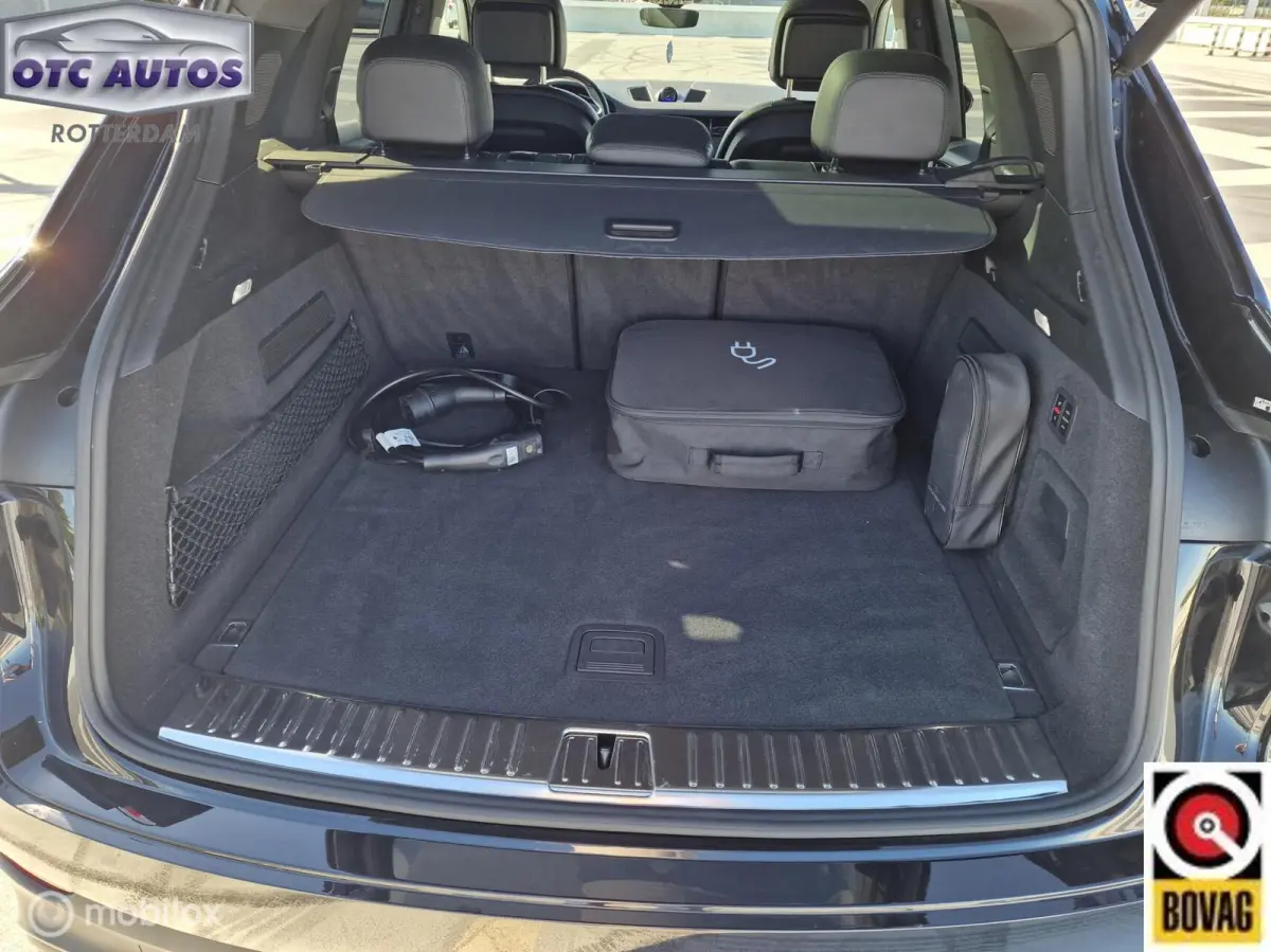 3.0 E-Hybrid Platinum Edition Dealeronderhouden-trekhaak-bose instalatie-pano-leer-trekhaak-chrono