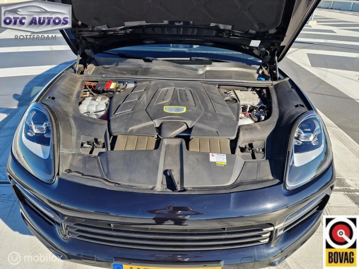 3.0 E-Hybrid Platinum Edition Dealeronderhouden-trekhaak-bose instalatie-pano-leer-trekhaak-chrono