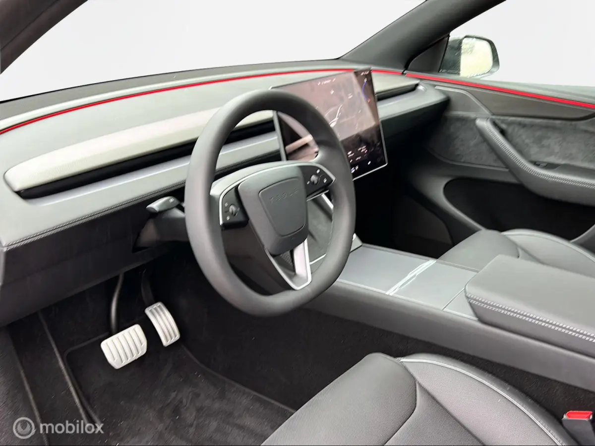 Performance AWD 83 kWh / afneembare trekhaak.