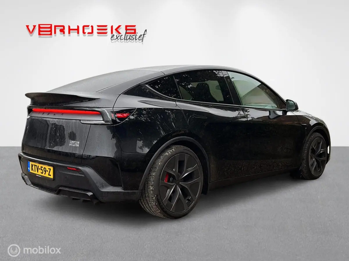 Performance AWD 83 kWh / afneembare trekhaak.
