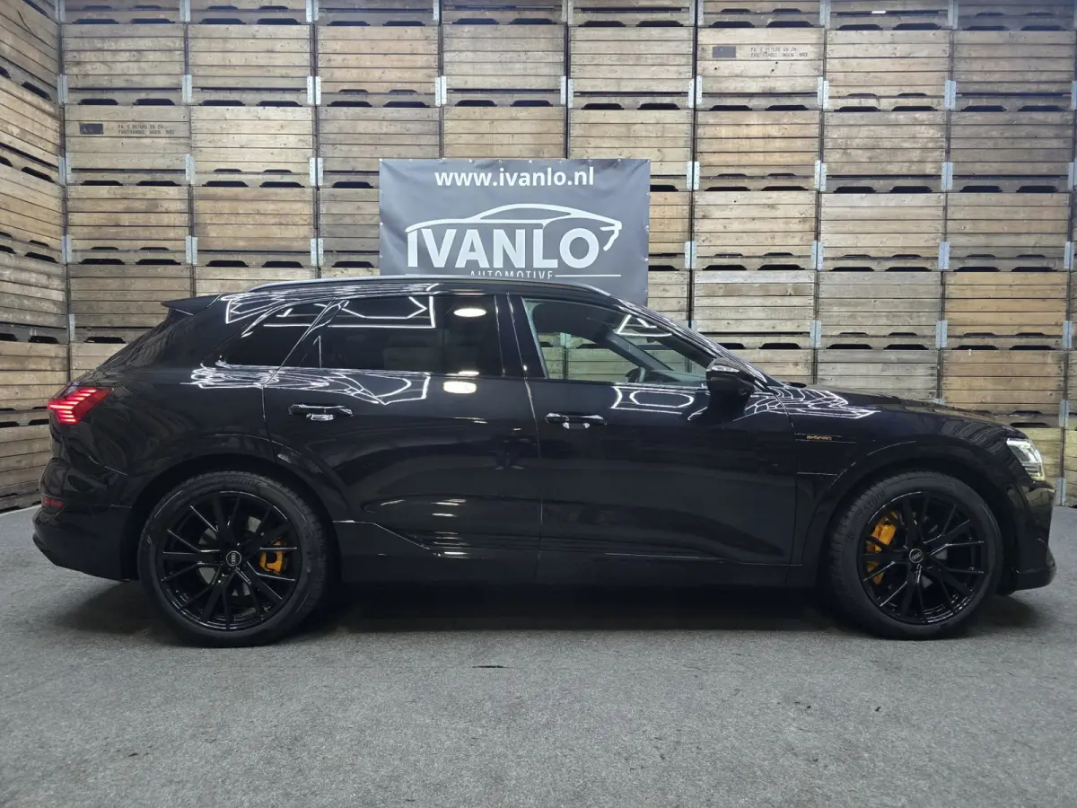 55 quattro S edition 95 kWh 2x S-Line Black Edition Camera Navi 21"LM 95.4% SOH