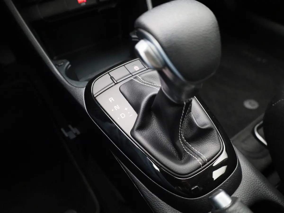 1.0 DPi ComfortLine | Automaat | Airconditioning | Bluetooth | Elektrische Ramen |