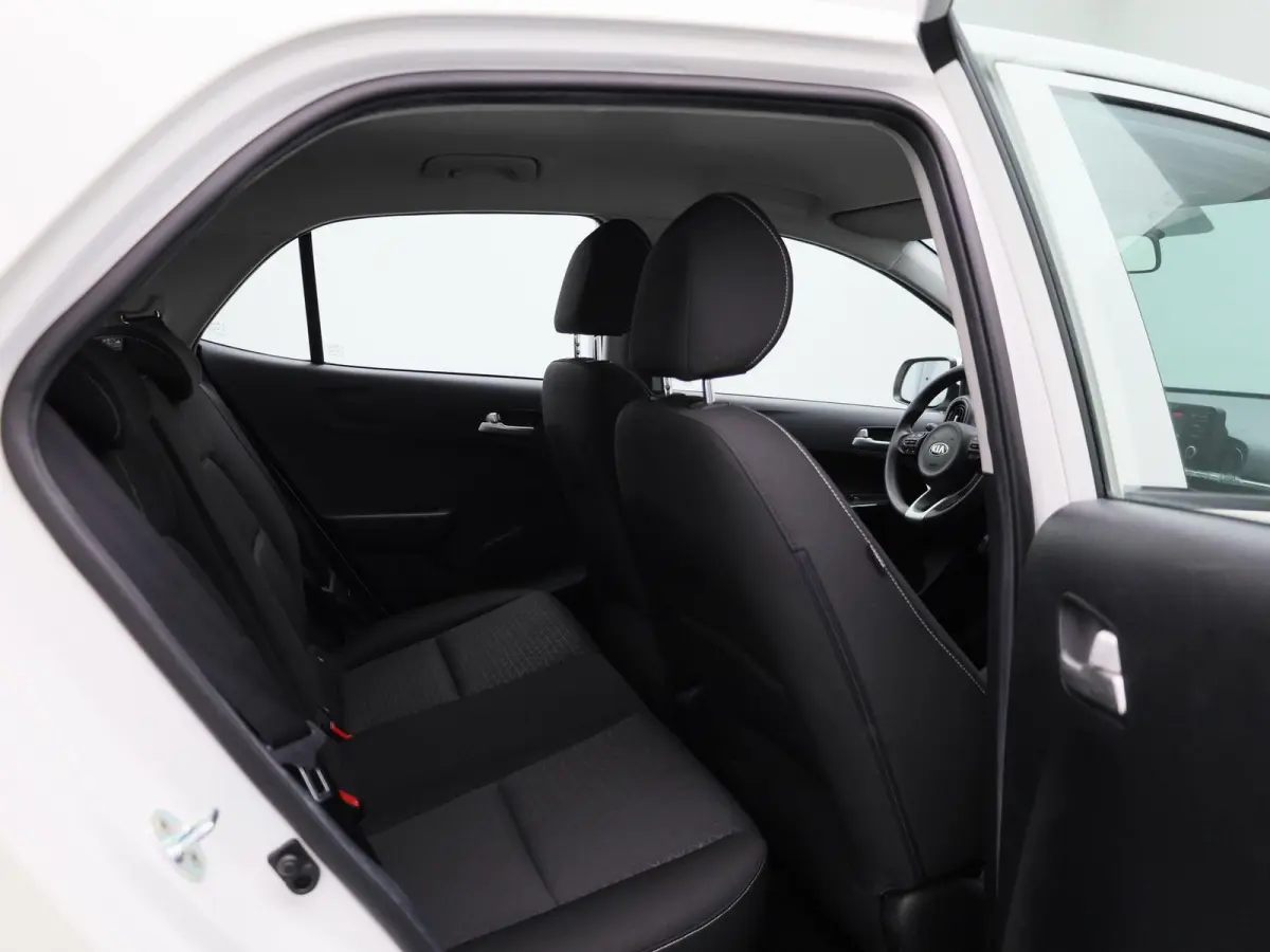 1.0 DPi ComfortLine | Automaat | Airconditioning | Bluetooth | Elektrische Ramen |