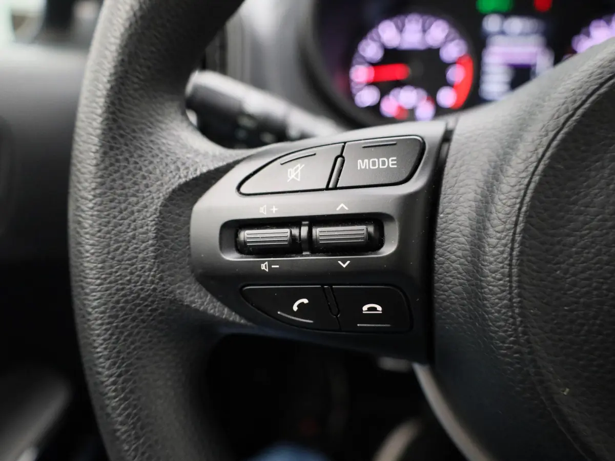 1.0 DPi ComfortLine | Automaat | Airconditioning | Bluetooth | Elektrische Ramen |