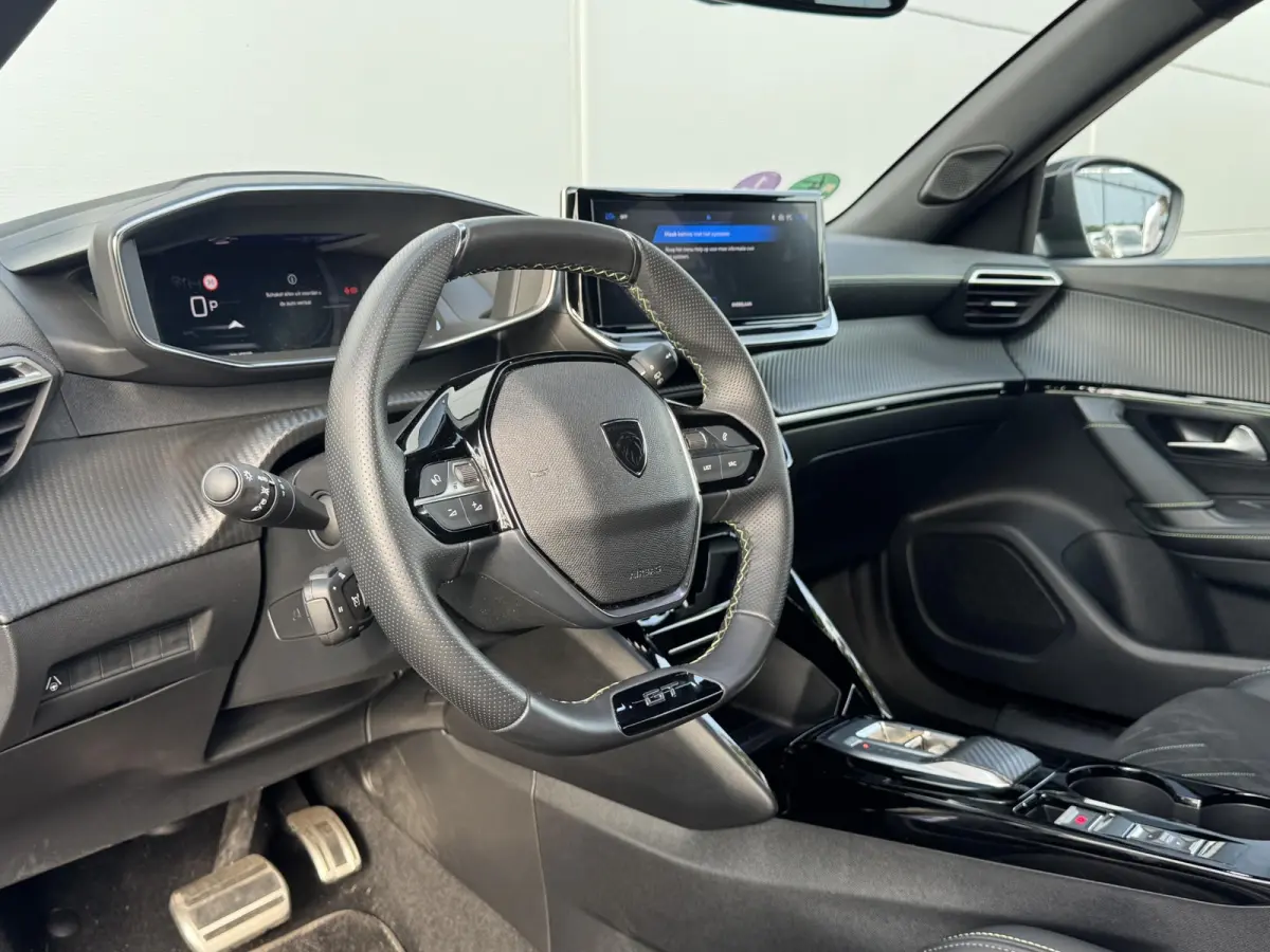 1.2 Hybrid 145 GT | Stoelverwarming | Camera | Adaptieve Cruise Control | Trekhaak | Apple Carplay/Android Auto