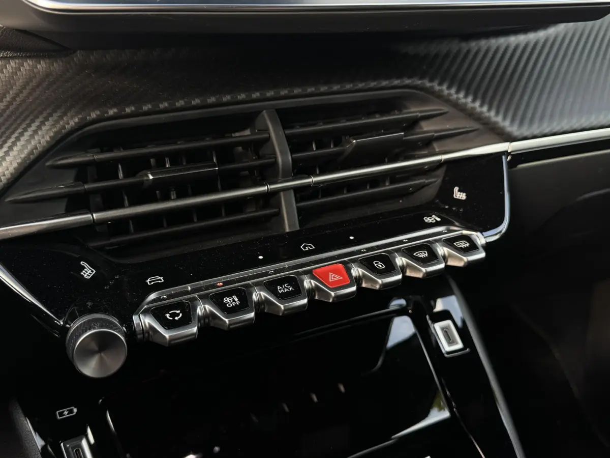 1.2 Hybrid 145 GT | Stoelverwarming | Camera | Adaptieve Cruise Control | Trekhaak | Apple Carplay/Android Auto