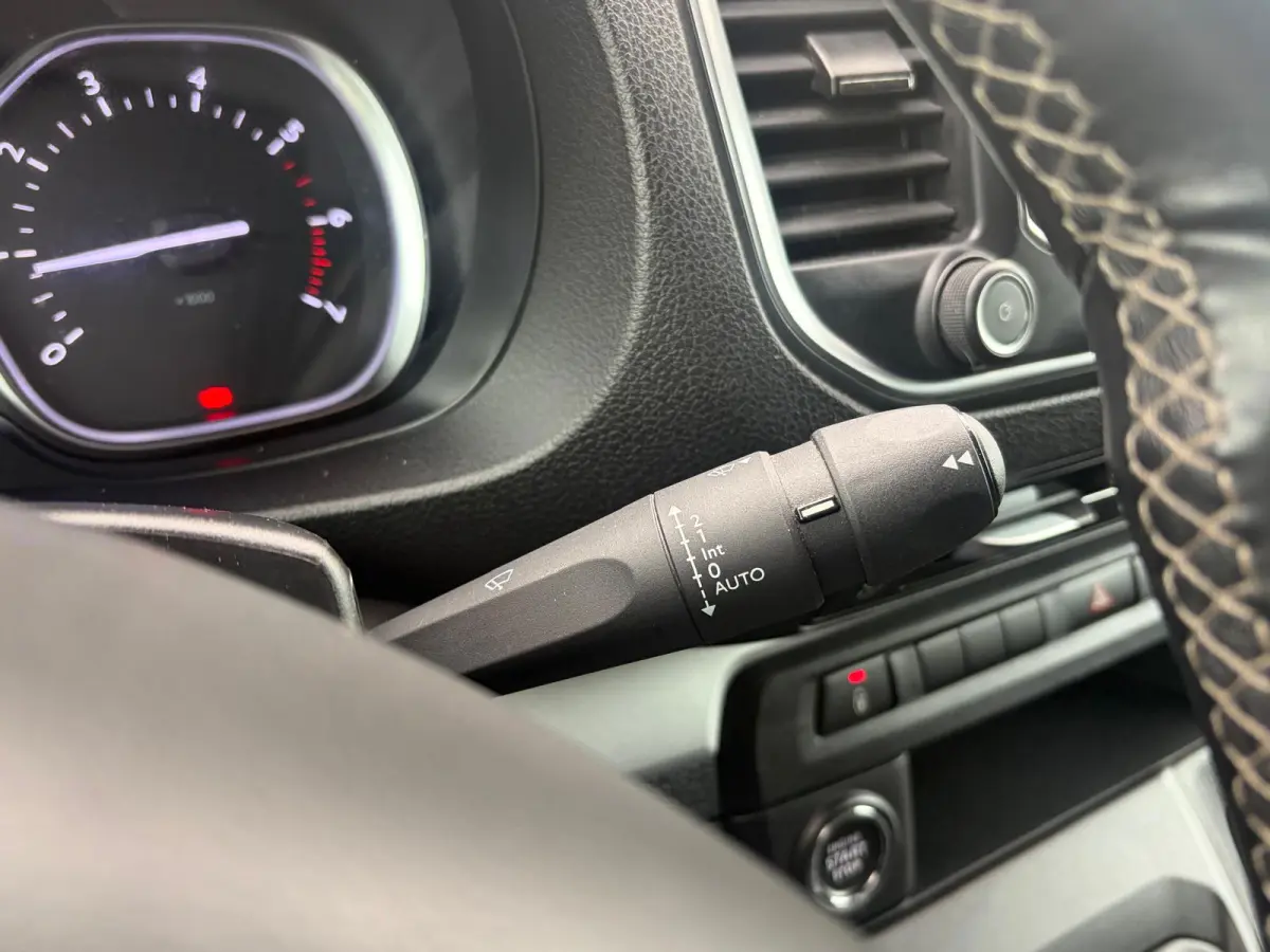 2.0 MultiJet 145PK L3 DubbelCabine AdaptiveCruise Keyless Trekhaak 1eEigenaar !!NIEUWBINNEN!!