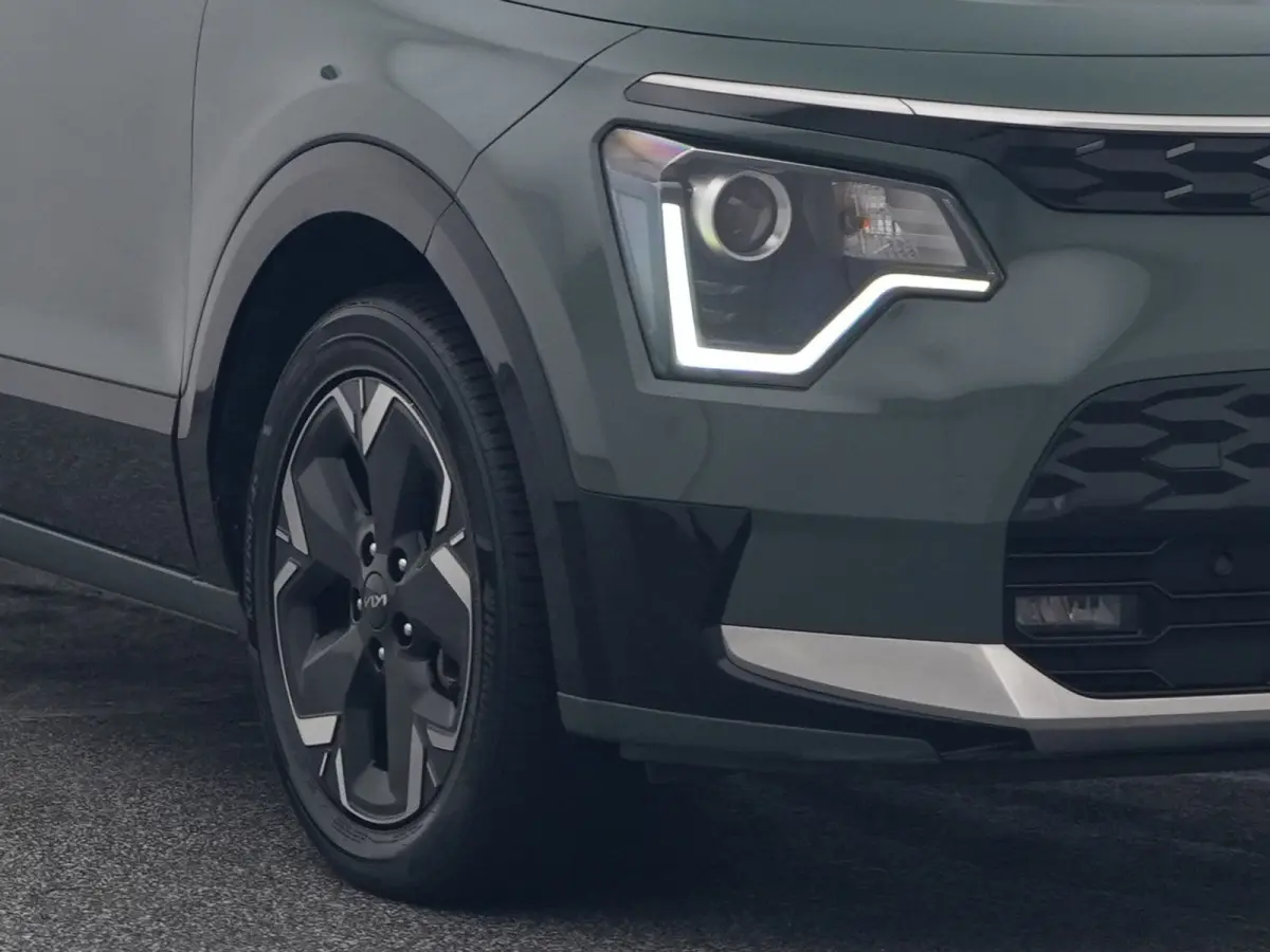 DynamicLine 64.8 kWh | CAMERA | ADAPTIVE | KEYLESS | STOEL- EN STUURVERW. | TREKHAAK